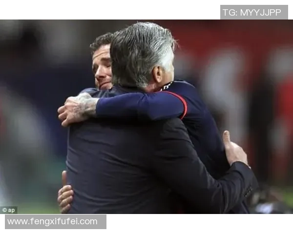 足球明星在比赛中情绪失控泪洒赛场感人瞬间引发球迷共鸣