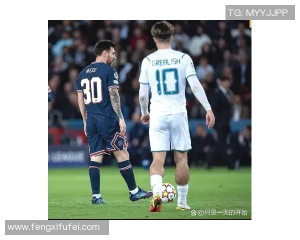 足球明星挑战擦镜子展现球场外的幽默与风采引发粉丝热议 足球明星挑战擦镜子展现球场外的幽默与风采引发粉丝热议