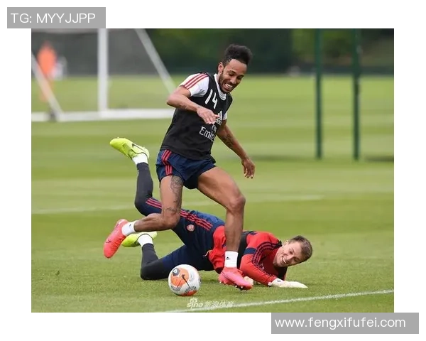 足球明星搞怪瞬间大揭秘看他们如何用鬼脸逗乐球迷和队友