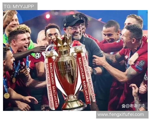 足球明星激情亲吻奖杯瞬间回顾让人热血沸腾的荣耀时刻 足球明星激情亲吻奖杯瞬间回顾让人热血沸腾的荣耀时刻