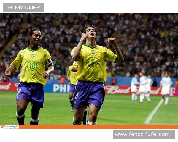 足球明星组合的魅力与影响力探讨及其对球迷文化的推动作用